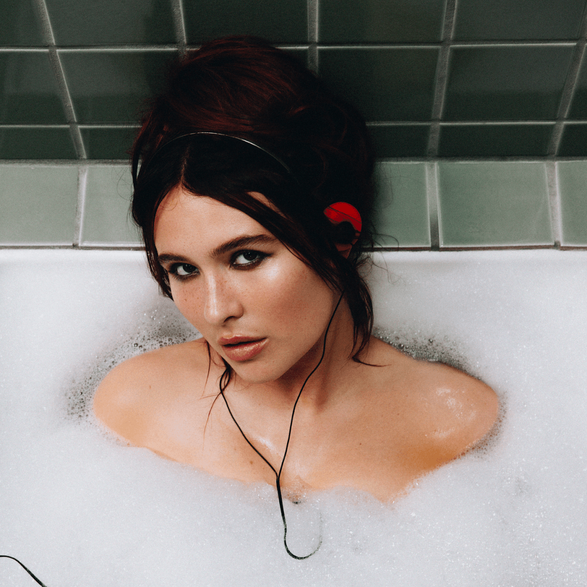 Mimi Webb - Confessions: An Unexpected Turn of Events Mimi Webb - Confessions: An Unexpected Turn of Events